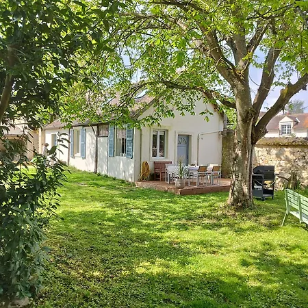Baia, Charmante Maison Avec Jardin * Flagy (Seine-et-Marne)