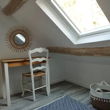 Baia, Charmante Maison Avec Jardin