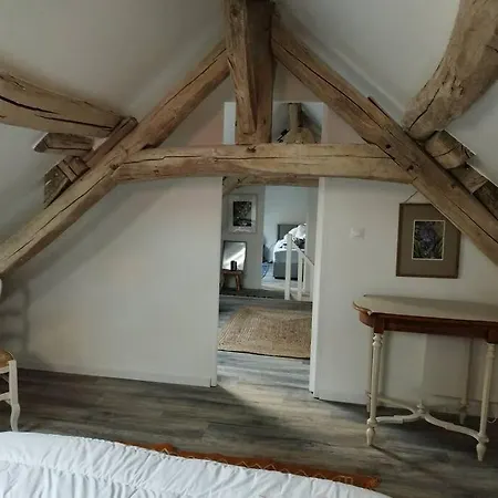Baia, Charmante Maison Avec Jardin Holiday home *